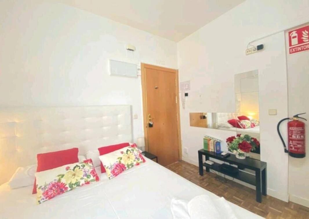 Estudio Acogedor chueca Madrid Exterior foto